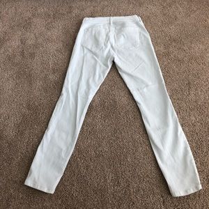 White loft jeans!!